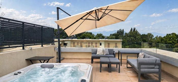 Penthouse Helayne mit Dachterrasse