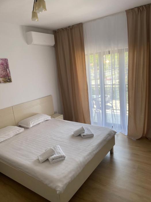 Apartament Lora