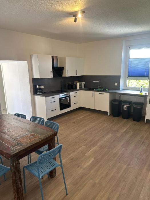 Wohnung nähe Alzey mit Balkon und 4 Schlafzimmer für 9 Personen