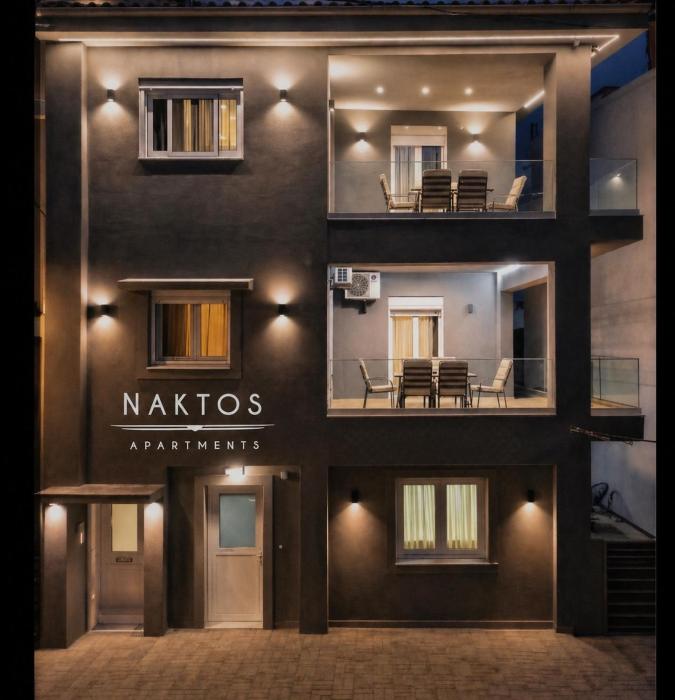 Naktos Apartments