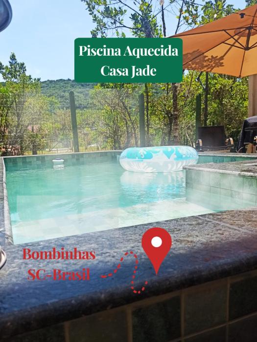 Casa Jade duplex nova com piscina em Mariscal, Bombinhas