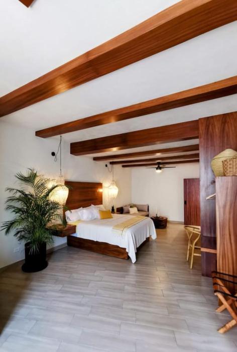 Luxury Studio 204 in Zona Romantica