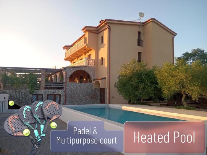 B&B Tonivale - Heated Pool, Padel & Meeting Room