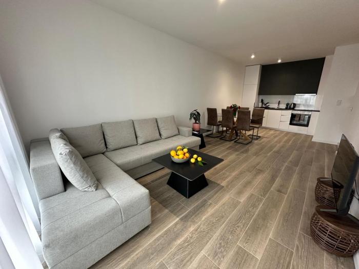 Boulevard Apartments Meti