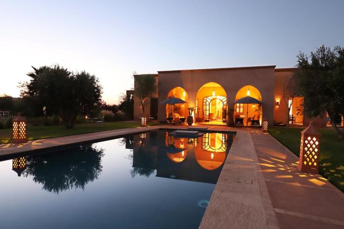 Luxury Kasbah Villa 15m Pool, 20 mins Marrakech