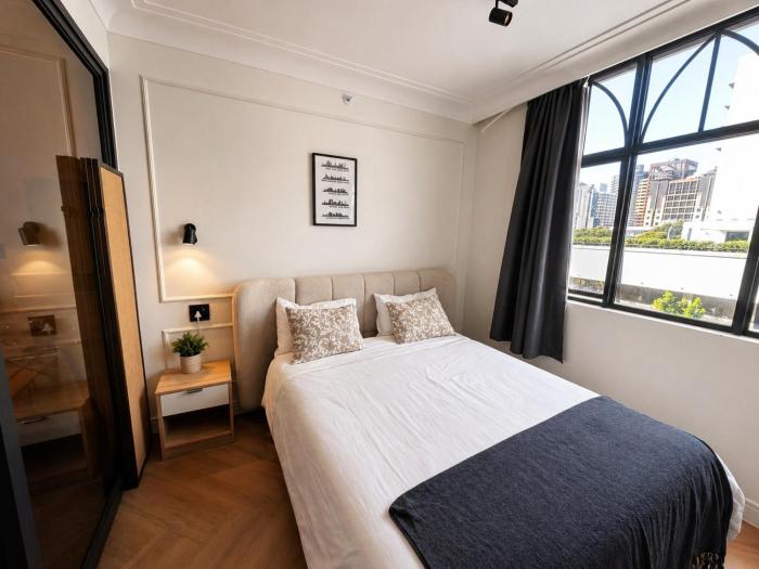 Modern De Waterkant Flat Near V&A Waterfront
