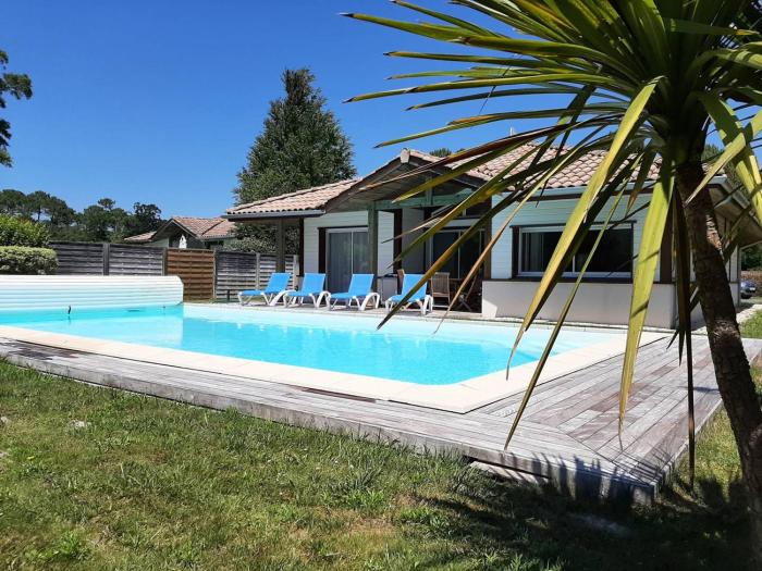 Villa familiale avec piscine chauffée - 6 pers. - FR-1-878-14
