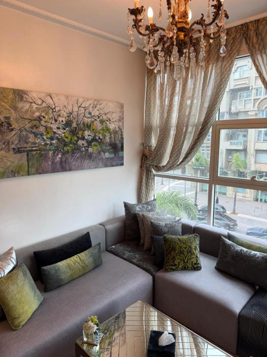 Luxury spacious apartment racine casablanca
