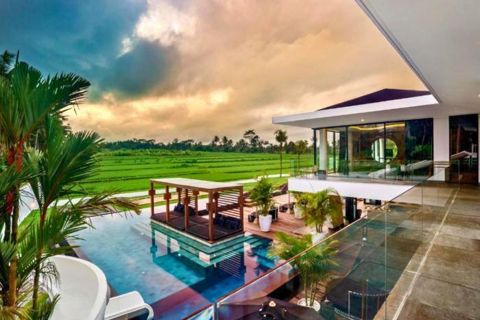 Serena 12 BR Private Pool View With Rice Field View