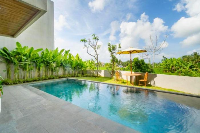 Aneska Comfortable 5 BR Private Pool Villa