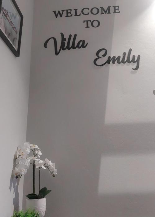Villa Emily