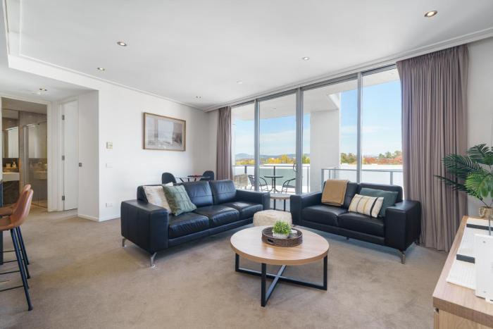 City Pool Stay by Glebe Park and Canberra Centre