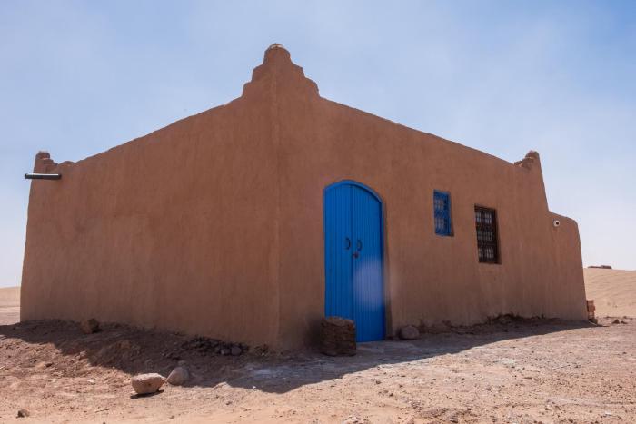 Sahara Silence House - Desert Retreat by the Dunes