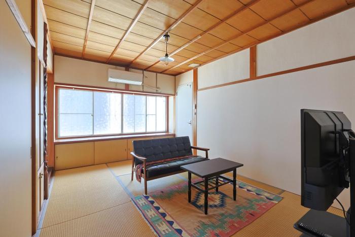 Authentic Local Experience House