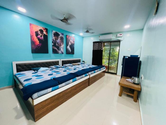 NS Dosti Cottage With Pool By Glitz