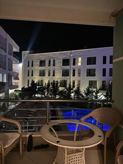 Dukis Apartments