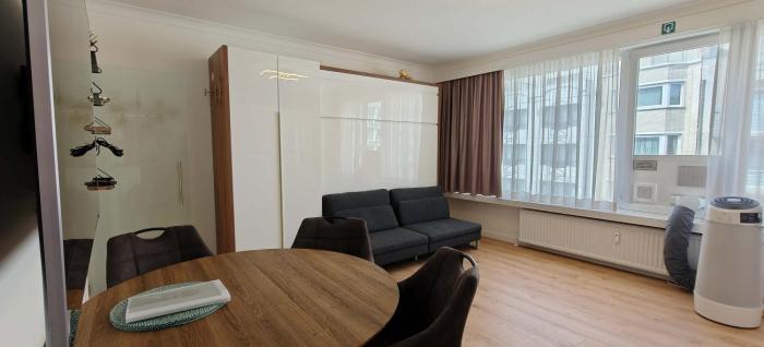 DeLuxe Studio Sun