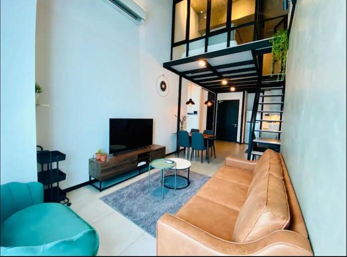 118 KL View Opus