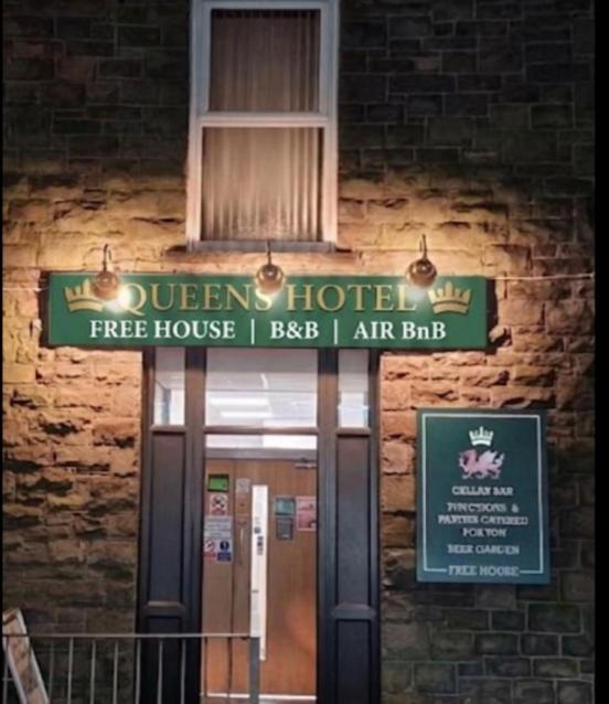 Queens Hotel