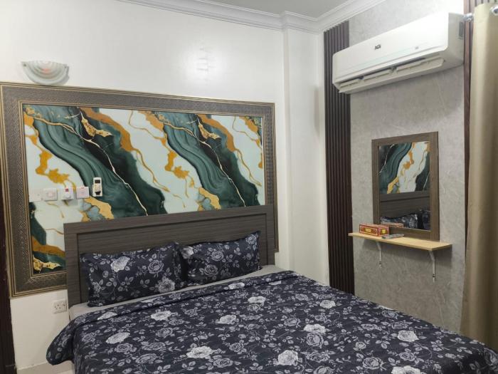Private Rooms in apartment