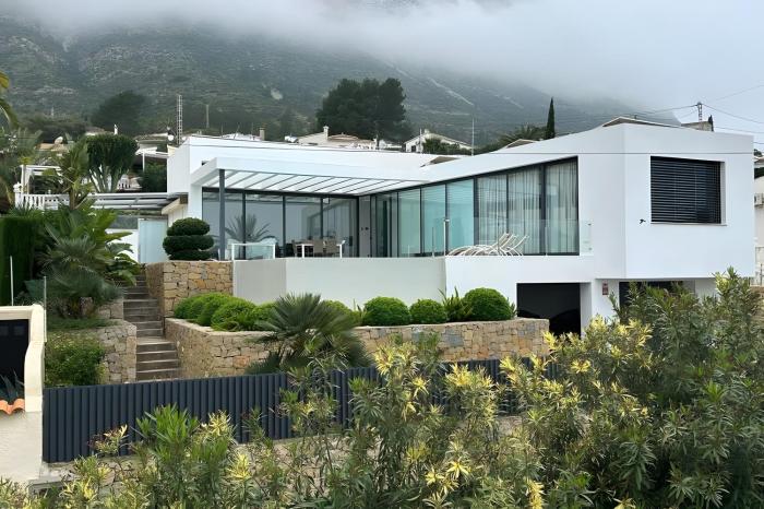 Lujosa villa ultramoderna