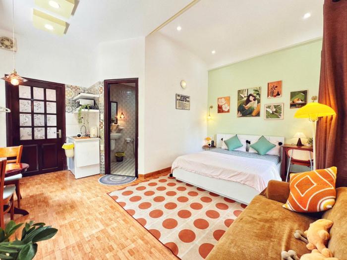 Big Balcony Studio I Step My Khe Beach I Night Market I AC I Washer I Kitchen