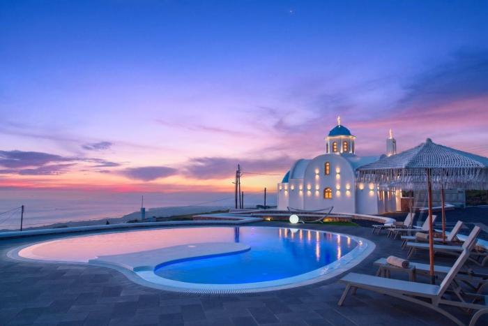 SANTORINI GRAND LUXURY VILLAS