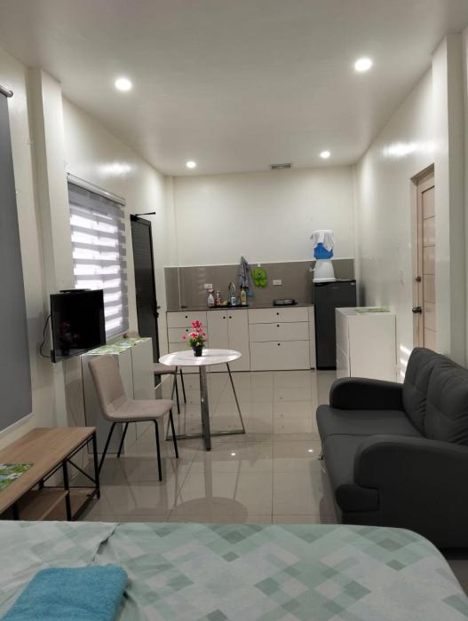 Balabagon, studio room