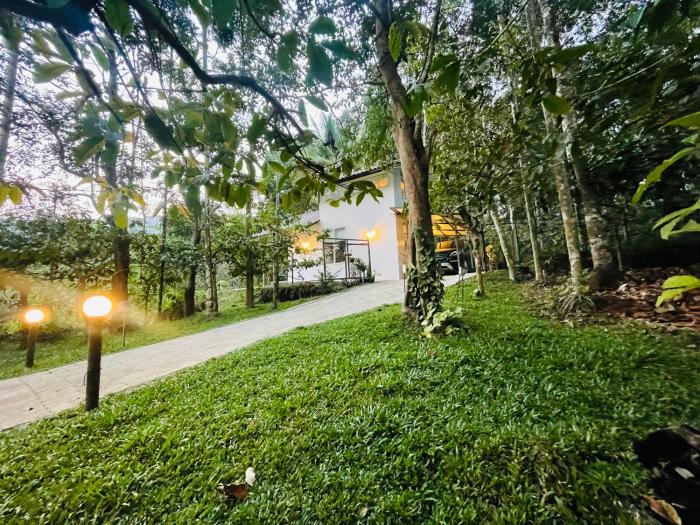 The Perch at Druv Dakshin Farms- Entire Villa 2BHK
