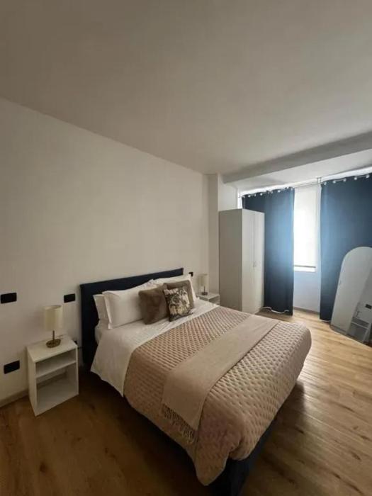Bright apartment in Verona with private entrance and AC