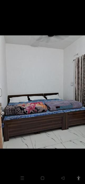 Mayank Hotel & Restaurant