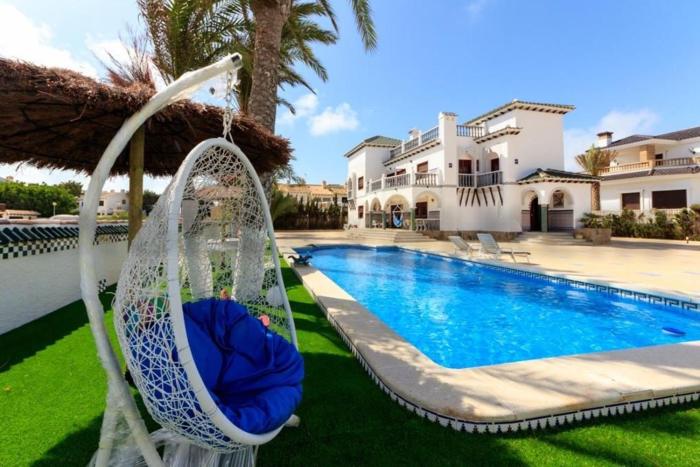 Casa de BABA