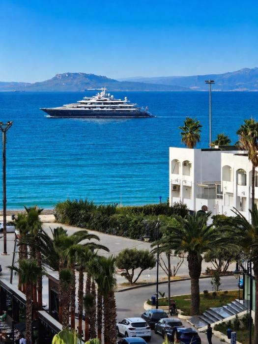 Beach & Spain View Balcony - Family Comfort Appartement