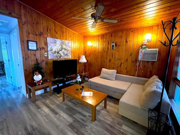 PinehavenResortOrillia, Muskoka