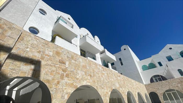 MiLen BGX by Santorini Residence