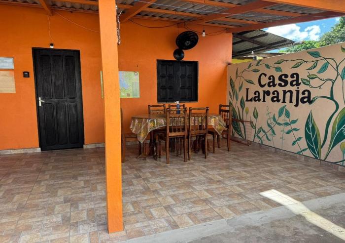 Casa Laranja