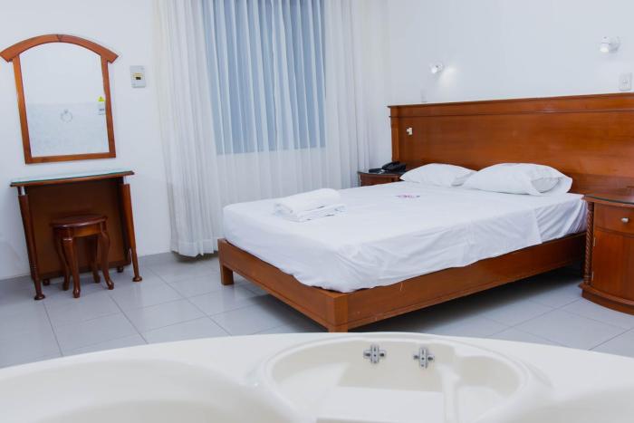 Zentra San José Hotel & Cowork