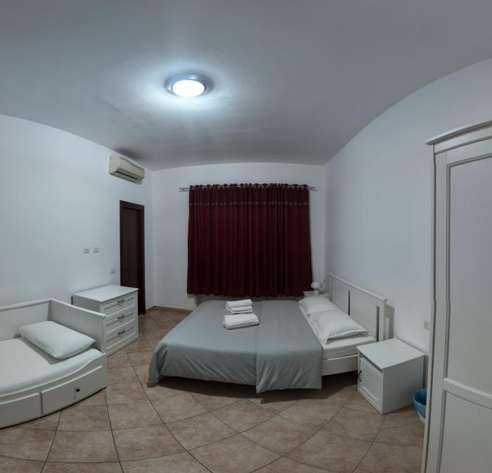 Cinecitta Rooms