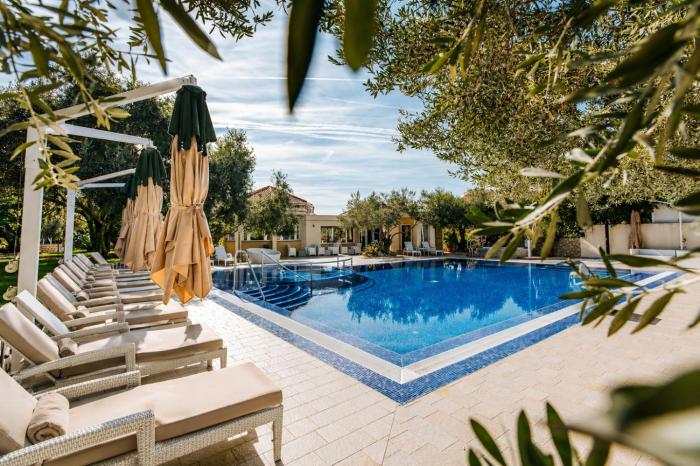 City Pool Apartments Novalja