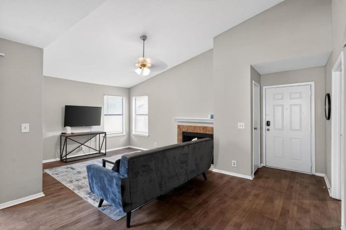 Perfect Nashville base near everything you need