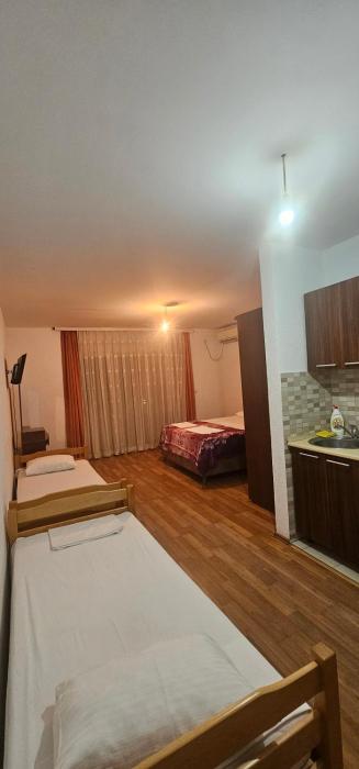 Apartments Mano