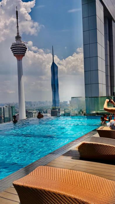 Platinum Neaon Suites At Klcc