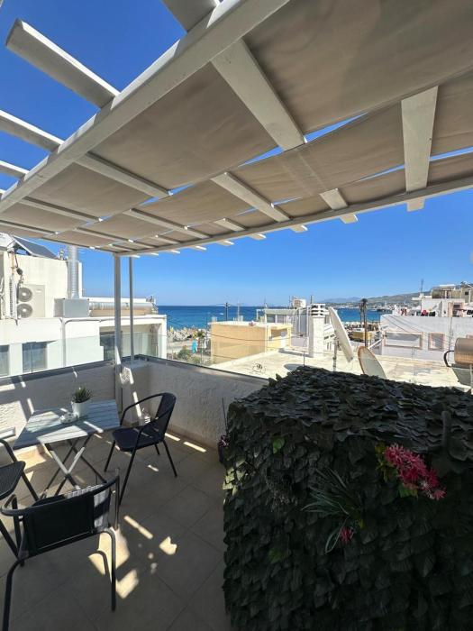 Connies Sea Side Apartment 2B