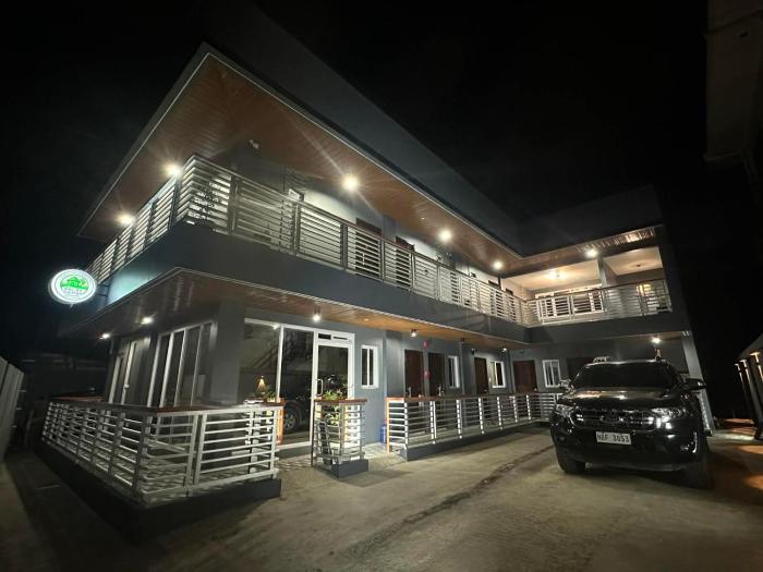 Balay Gamay Hostel Premium Deluxe Suite