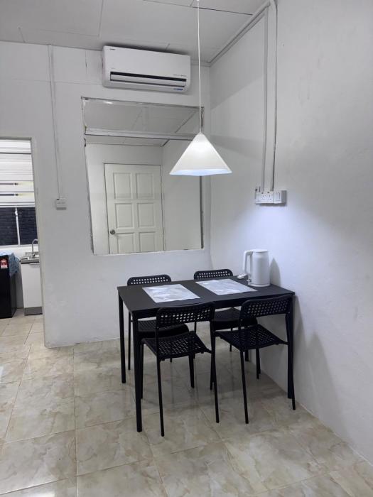 DNH Nilam Puri Homestay Unit C
