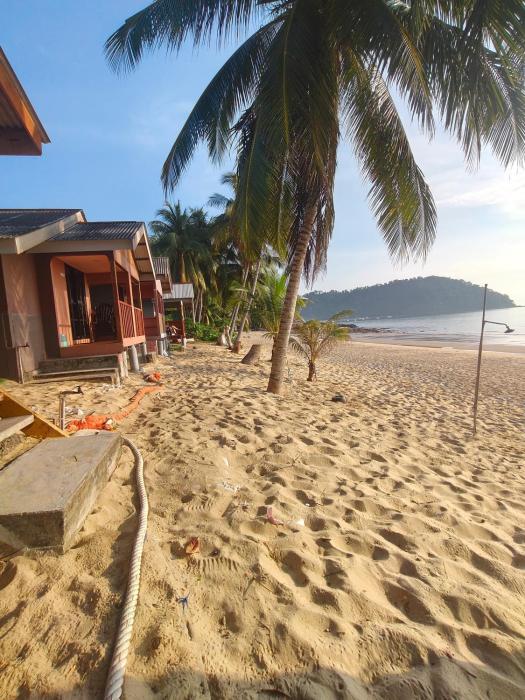 Permata Beach Chalet