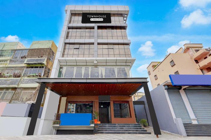 Super Townhouse IGIMS Patna Bailey Road Formerly Tribhuban Palace