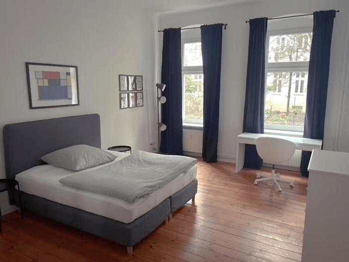 4 bedroom apartment near Prenzlauer Berg Berlin