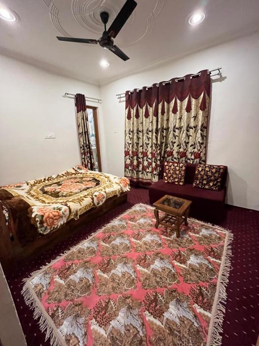 Aaram HomeStays By Plato Group