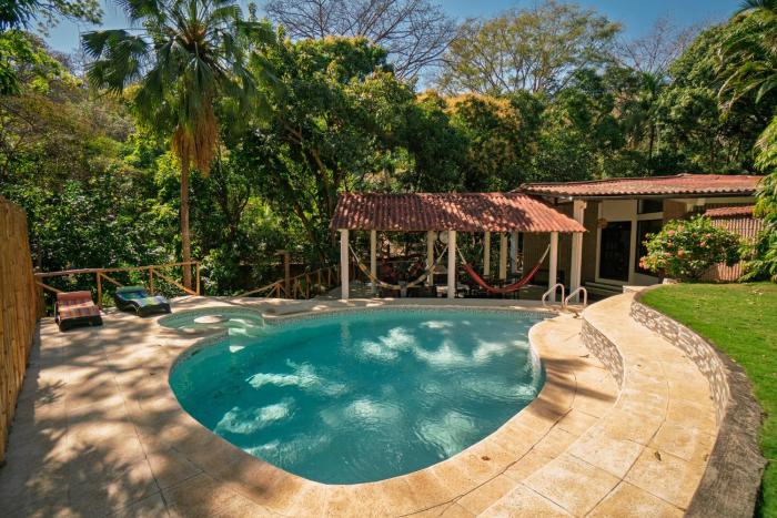 Casa Jungla Getaway 3B 3BA in Xanadu